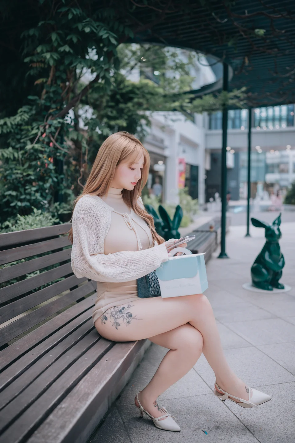 孙乐乐(Son Ye-Eun)-115 Happy Solo Birthday [251P-982MB] tg@simisebaisi 【丝足阁】053.webp